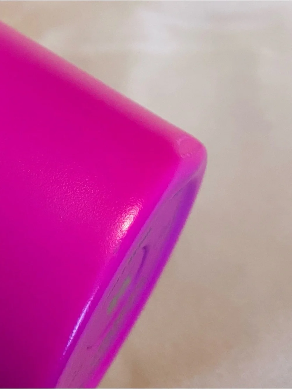 Stanley H2.0 Flowstate Quencher Tumbler in ‘Vivid Violet’ - Picture 13 of 13